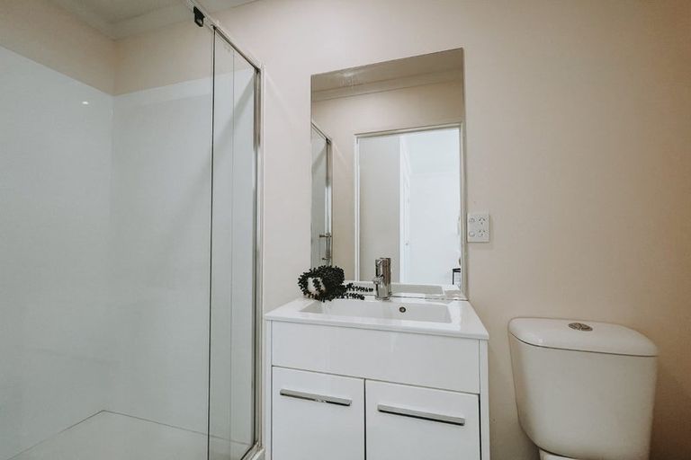 Photo of property in 1/215 Massey Street, Frankton, Hamilton, 3204