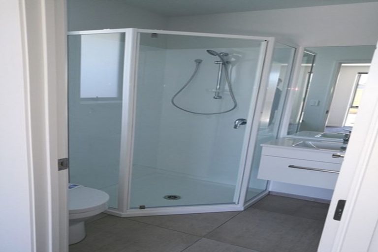 Photo of property in 33 Te Wharo Drive, Papamoa, 3118