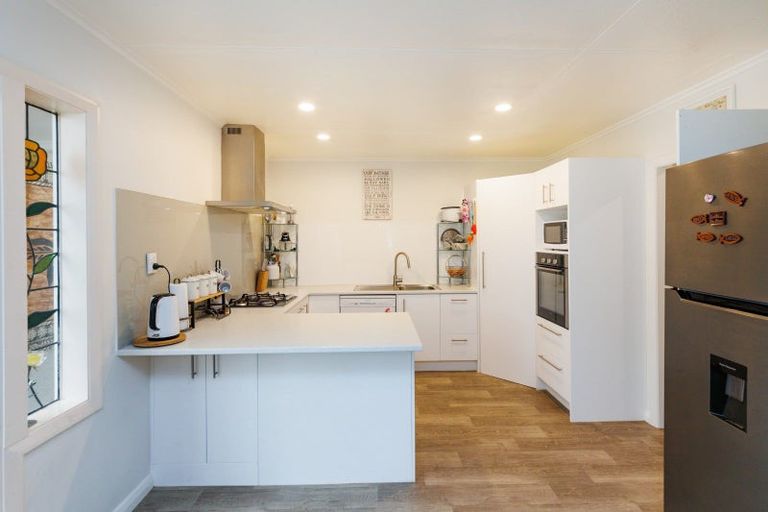 Photo of property in 43 Richmond Avenue, Takaro, Palmerston North, 4410