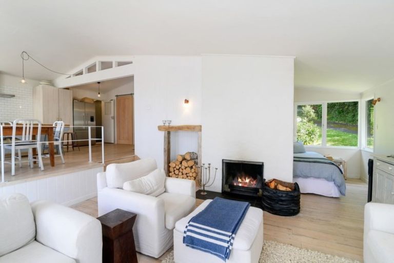 Photo of property in 241 Spencer Road, Lake Tarawera, Rotorua, 3076