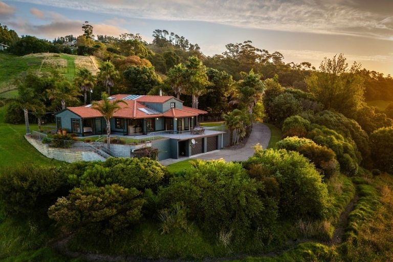 Photo of property in 48 Mclean Road, Havelock North, 4294