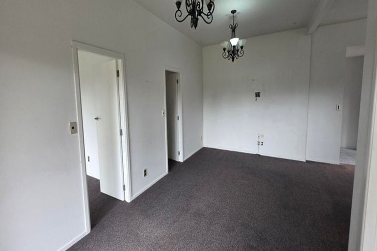Photo of property in 12 Rimutaka Street, Paraparaumu, 5032