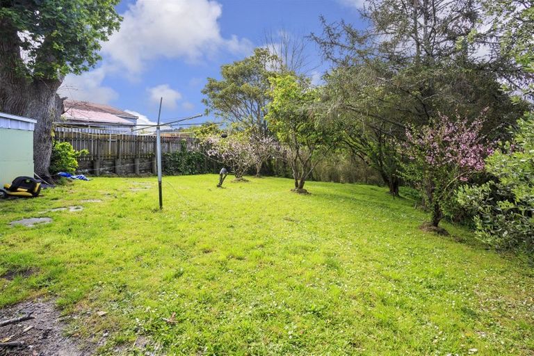 Photo of property in 4 Blanc Road, Silverdale, 0932