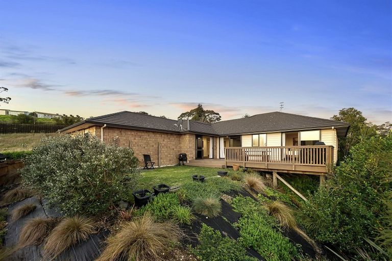 Photo of property in 8 Ashbourne Lane, Dinsdale, Hamilton, 3204