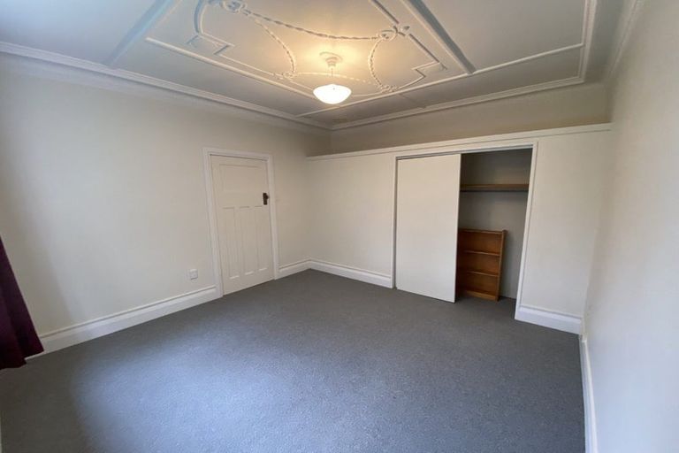 Photo of property in 105 Tomahawk Road, Andersons Bay, Dunedin, 9013