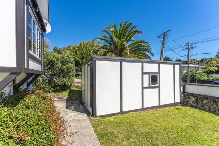 Photo of property in 20 Glen Road, Raumati South, Paraparaumu, 5032