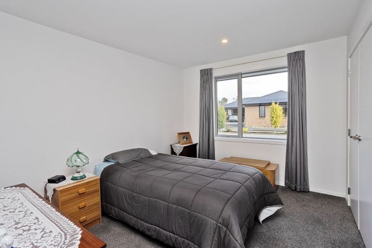 Photo of property in 34 Kirkbride Street, Wallacetown, 9816