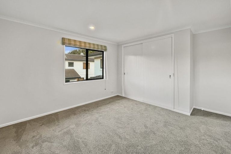 Photo of property in 20 Kristin Lane, Albany, Auckland, 0632