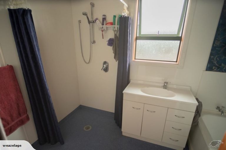 Photo of property in 12 Govan Drive, Te Anau, 9600