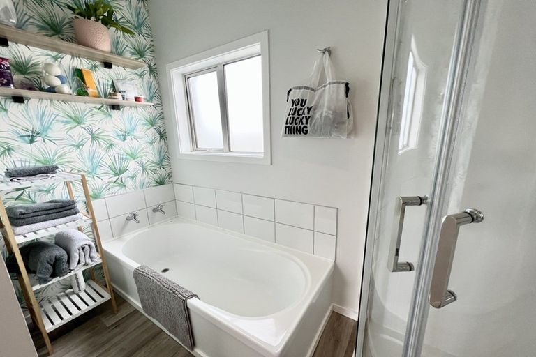 Photo of property in 42 Lowe Street, Avenal, Invercargill, 9810