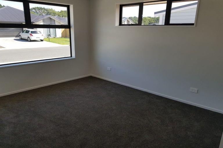 Photo of property in 5 Quinn Crescent, Woodend, 7610