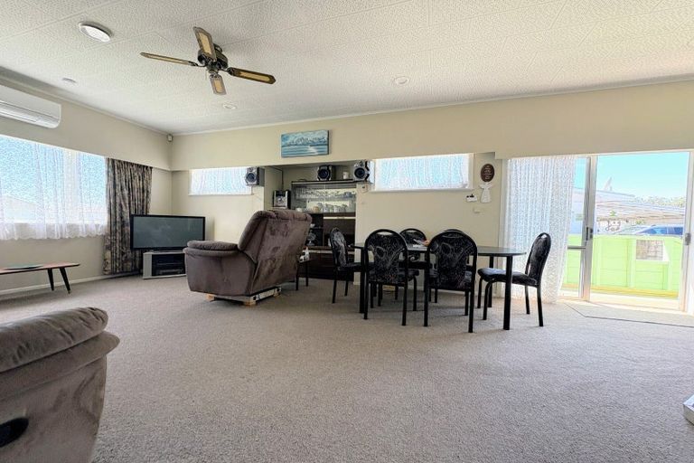Photo of property in 89 Apatu Street, Wairoa, 4108