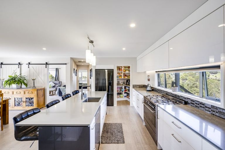 Photo of property in 21 Ridgeway Terrace, Taradale, Napier, 4112