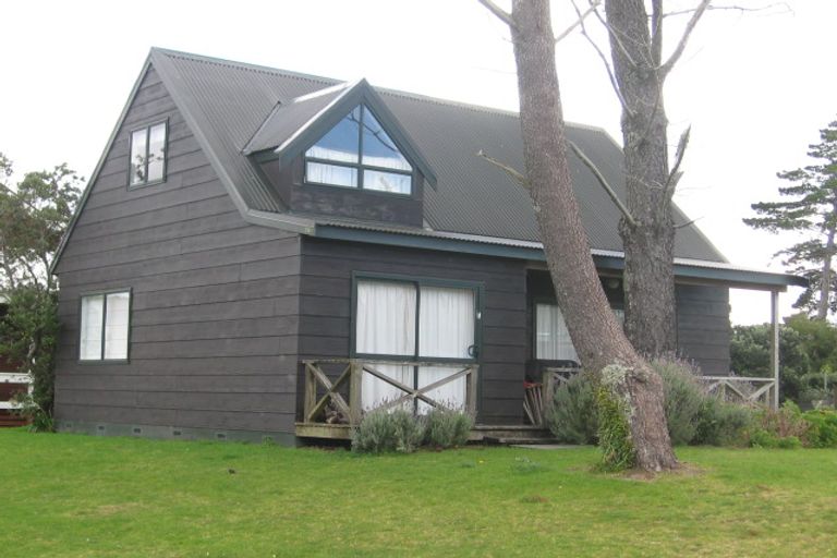 Photo of property in 15 Mcliver Place, Pauanui, Hikuai, 3579