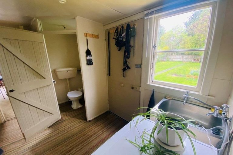 Photo of property in 2/10 Gordon Avenue, St Albans, Christchurch, 8014