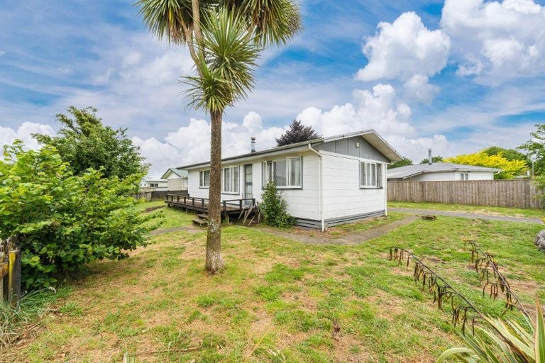 Photo of property in 2 Toi Grove, Turangi, 3334