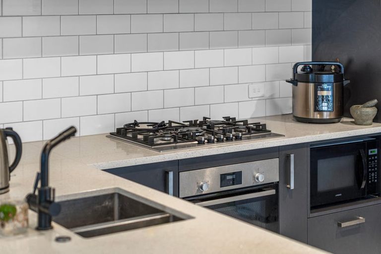 Photo of property in 20 Te Kaarearea Avenue, Hamilton East, Hamilton, 3216