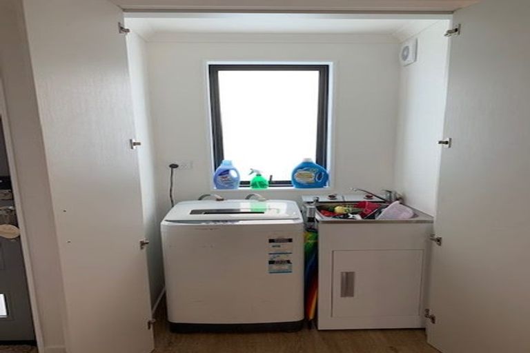 Photo of property in 15d Sealord Place, Manurewa, Auckland, 2102