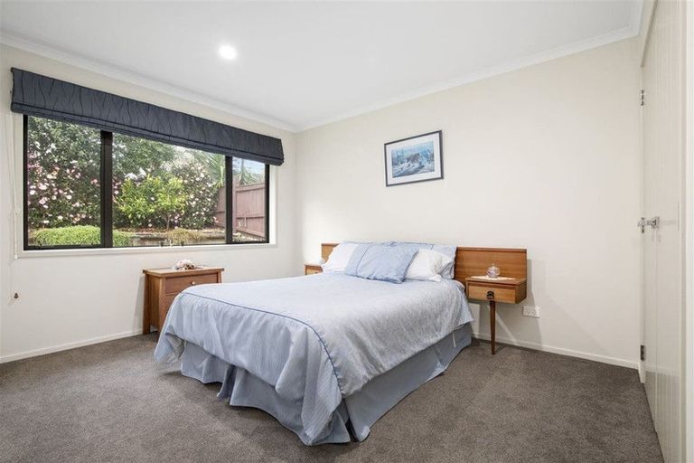 Photo of property in 19 Owens Road, Waiuku, 2123