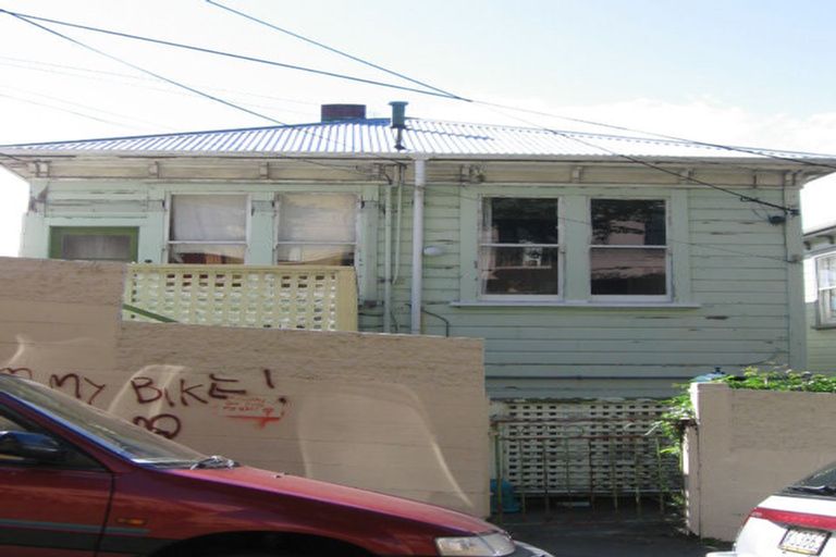 Photo of property in 355 The Terrace, Te Aro, Wellington, 6011