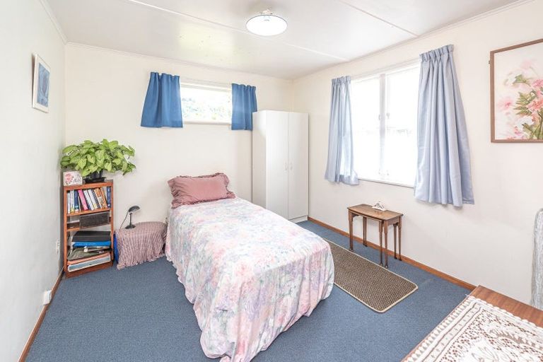 Photo of property in 2 Borlase Place, Aramoho, Whanganui, 4500