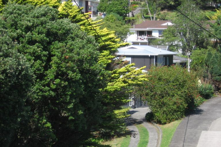 Photo of property in 1/58 Matipo Road, Mairangi Bay, Auckland, 0630