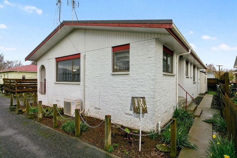 Photo of property in 57a Clare Street, Cambridge, 3434