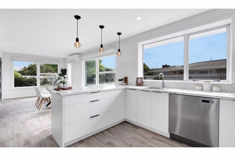 Photo of property in 16b Opal Place, Casebrook, Christchurch, 8051