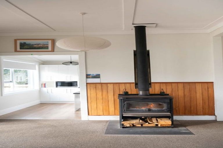 Photo of property in 41 James Street, Inglewood, 4330
