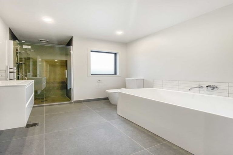 Photo of property in 3 Te Ara O Maraenuku, Boulcott, Lower Hutt, 5010