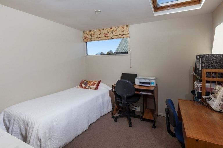 Photo of property in 57 Hinau Street, Fendalton, Christchurch, 8041