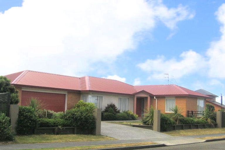 Photo of property in 2 Lingard Grove, Brooklyn, Wellington, 6021