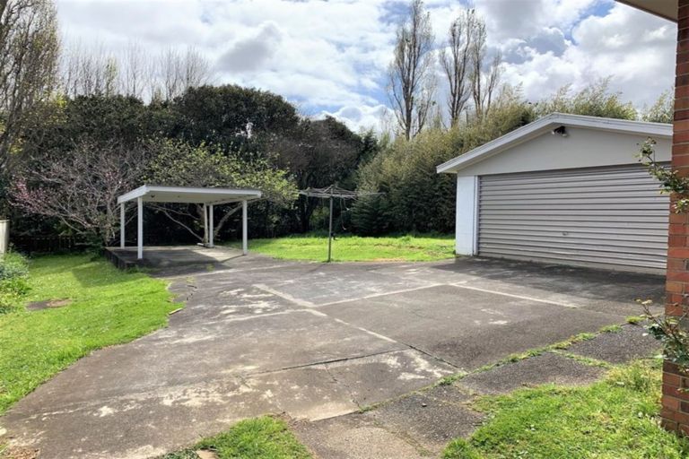 Photo of property in 65 Blake Road, Mangere East, Auckland, 2024