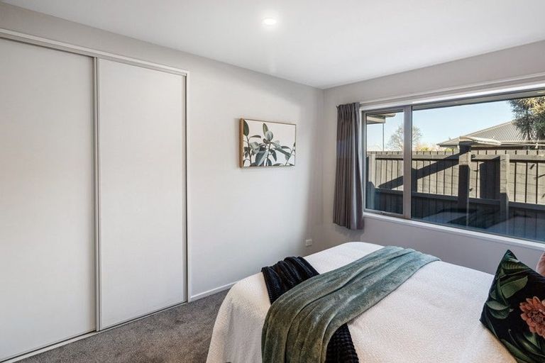 Photo of property in 6 Belgrave Close, Halswell, Christchurch, 8025