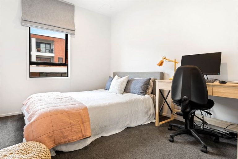 Photo of property in 107/77 Hobsonville Point Road, Hobsonville, Auckland, 0616