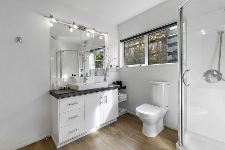 Photo of property in 120 Vale Street, Otumoetai, Tauranga, 3110