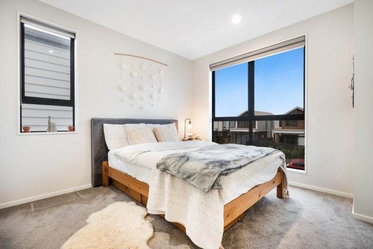 Photo of property in 6 Courage Road, Papakura, 2110