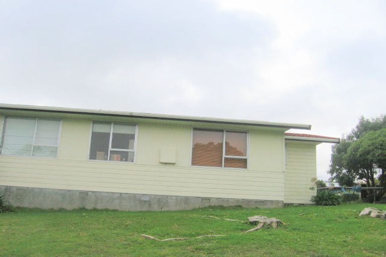 Photo of property in 51 Hicks Close, Whitby, Porirua, 5024