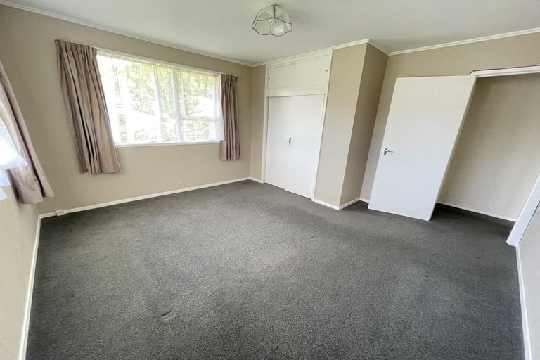 Photo of property in 67 Salamanca Road, Sunnynook, Auckland, 0620