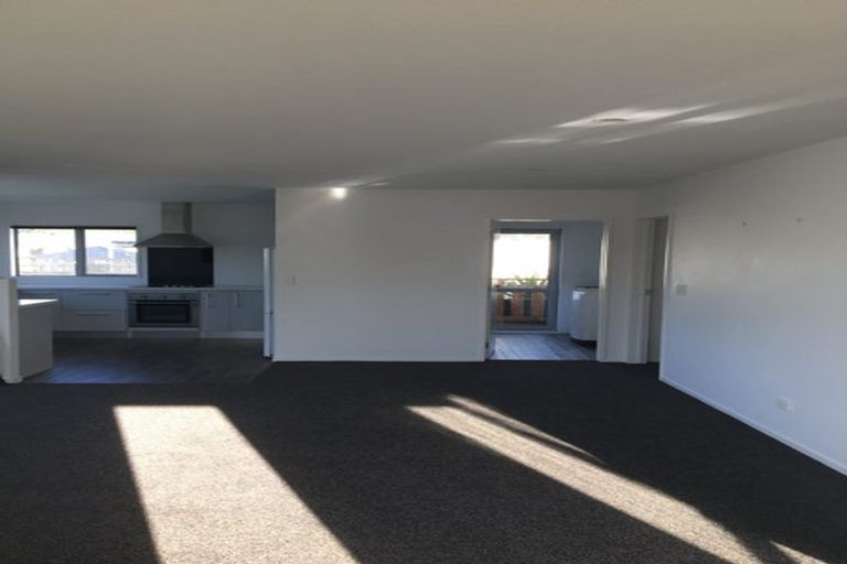 Photo of property in 51 Niven Street, Avondale, Christchurch, 8061