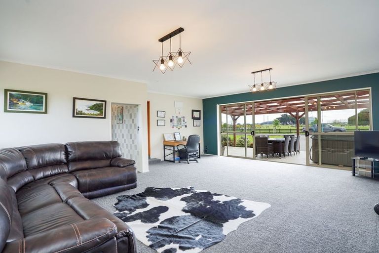 Photo of property in 381 Bay Road, West Plains, Invercargill, 9879