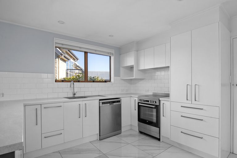 Photo of property in 6 Ashworth Street, Alexandra, 9320