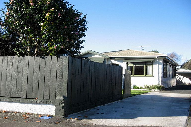 Photo of property in 27 Thomson Street, West End, Palmerston North, 4412