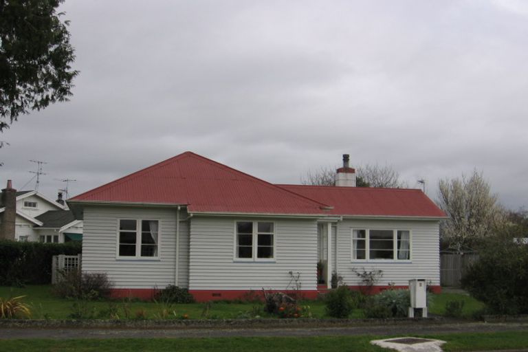 Photo of property in 2 Masters Crescent, Masterton, 5810