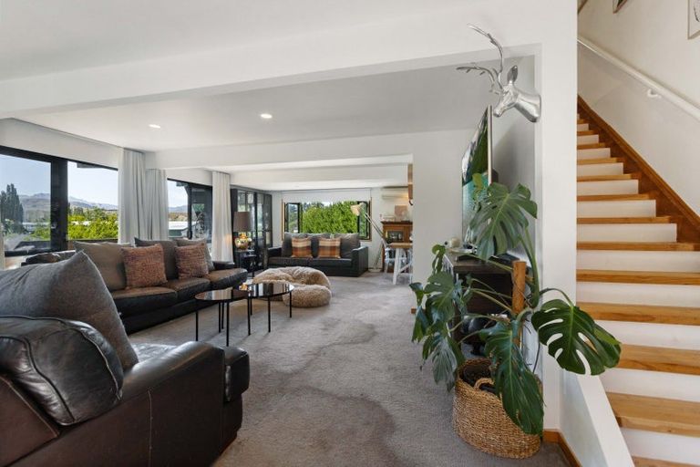 Photo of property in 17-21 Wairau Road, Albert Town, Wanaka, 9305