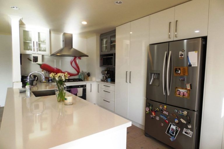 Photo of property in 19 Richfield Crescent, Westgate, Auckland, 0614