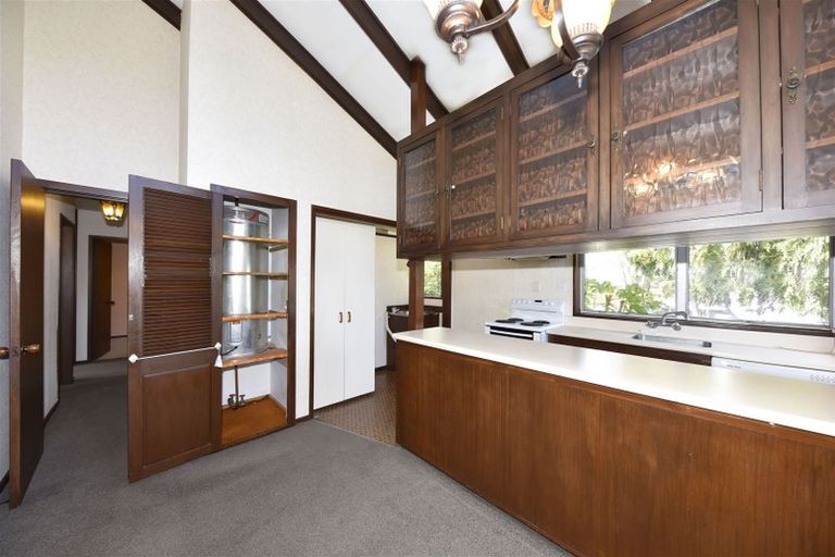 Photo of property in 1/25 Avonhead Road, Avonhead, Christchurch, 8042