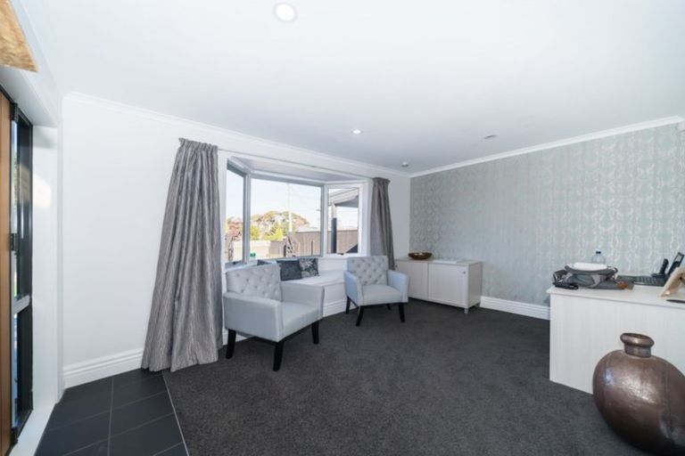 Photo of property in 8 Russell Street, Feilding, 4702