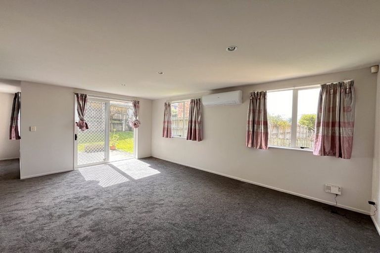 Photo of property in 3 Cityview Place, Massey, Auckland, 0614