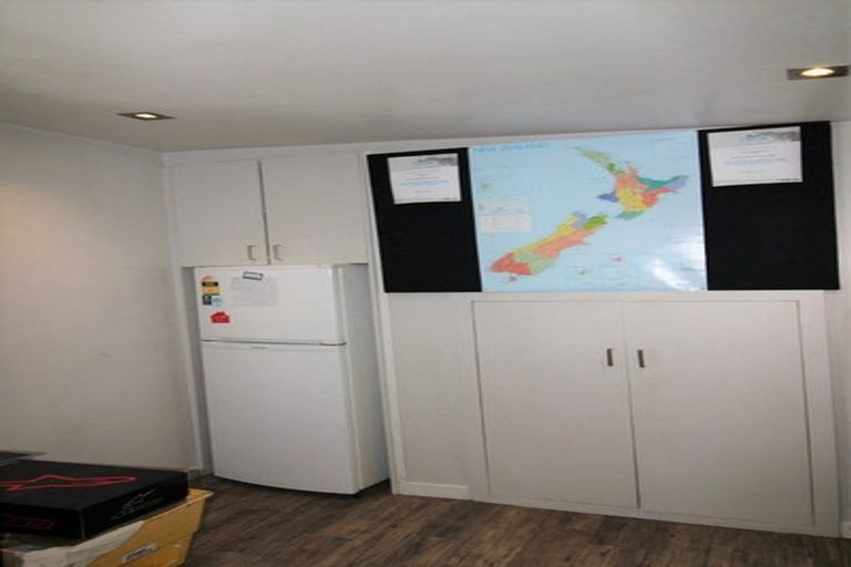 Photo of property in 281 Castle Street, Dunedin Central, Dunedin, 9016